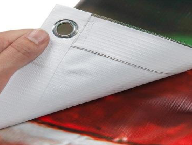 资源喷绘和刀刮布的工艺区别。